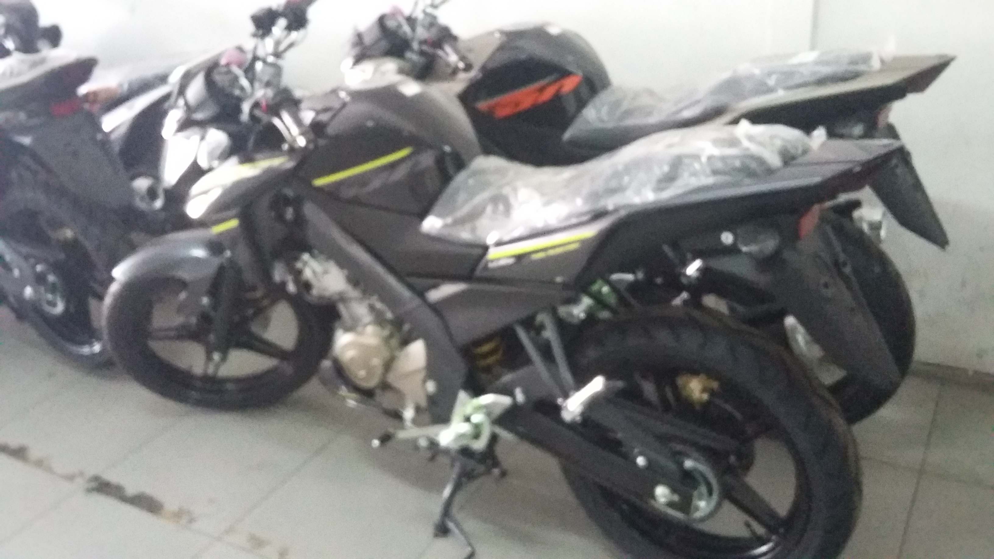 4 Warna Baru Yamaha New Vixion Advance 2016 Ridergalau