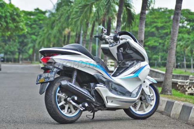 7 Galeri Foto Modifikasi Honda PCX 150 - Ridergalau